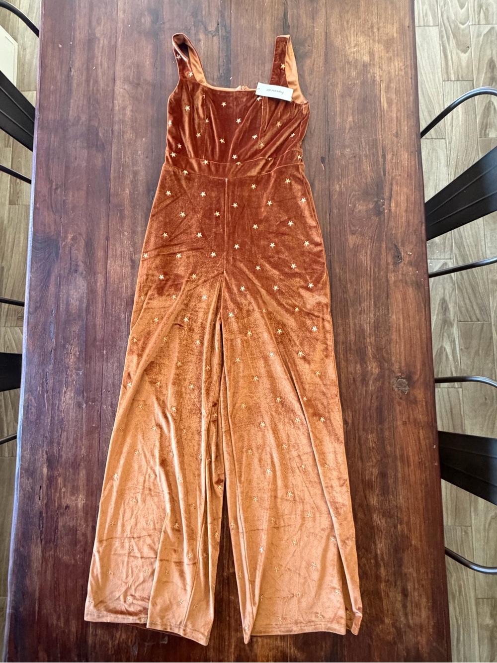NWT Francesca’s Audrey 3+1 Rust Velvet Gold Star Wide Leg Jumpsuit Size M